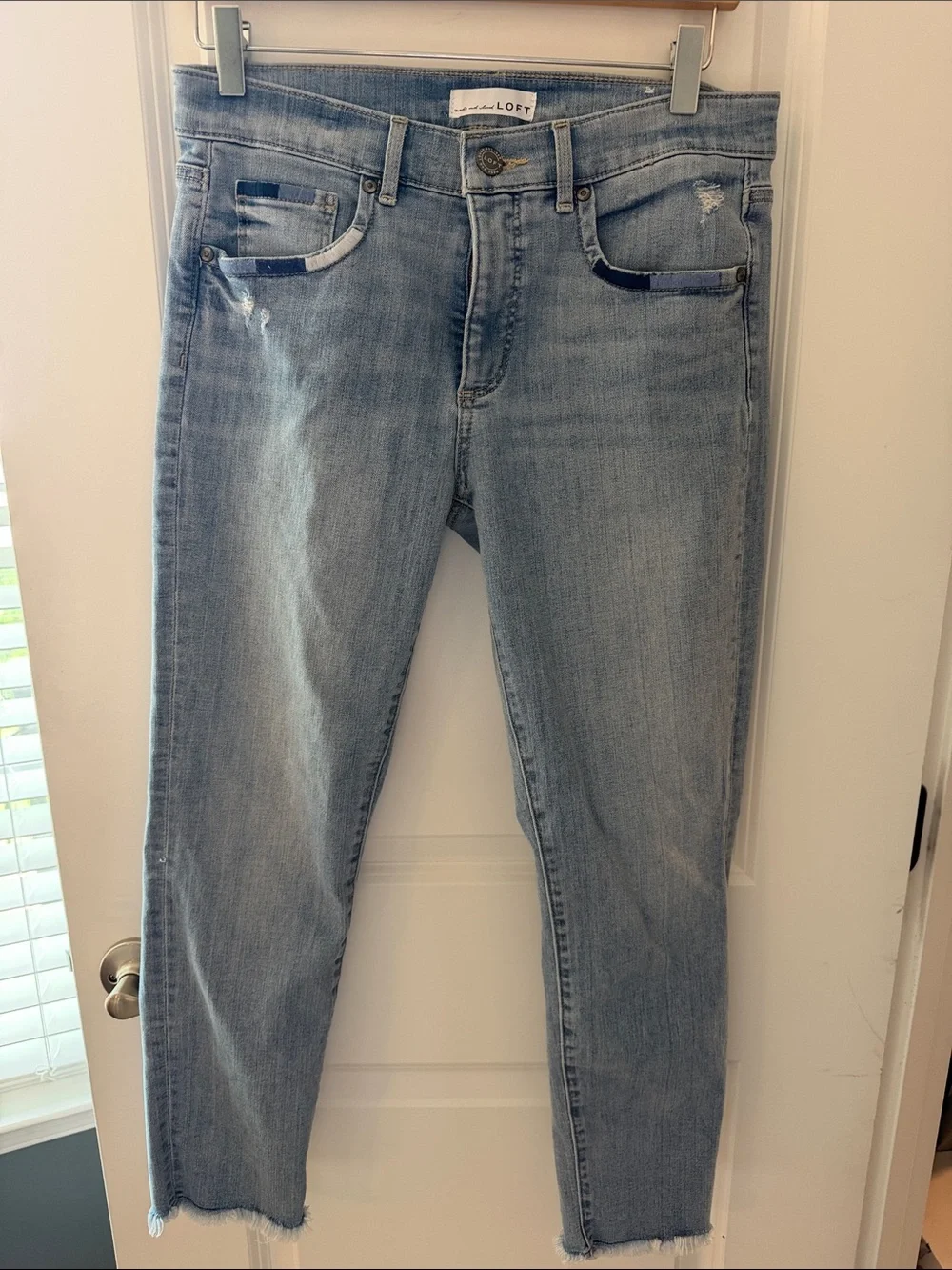 Loft Light Blue cropped Skinny Jeans - Classic Stretch Denim